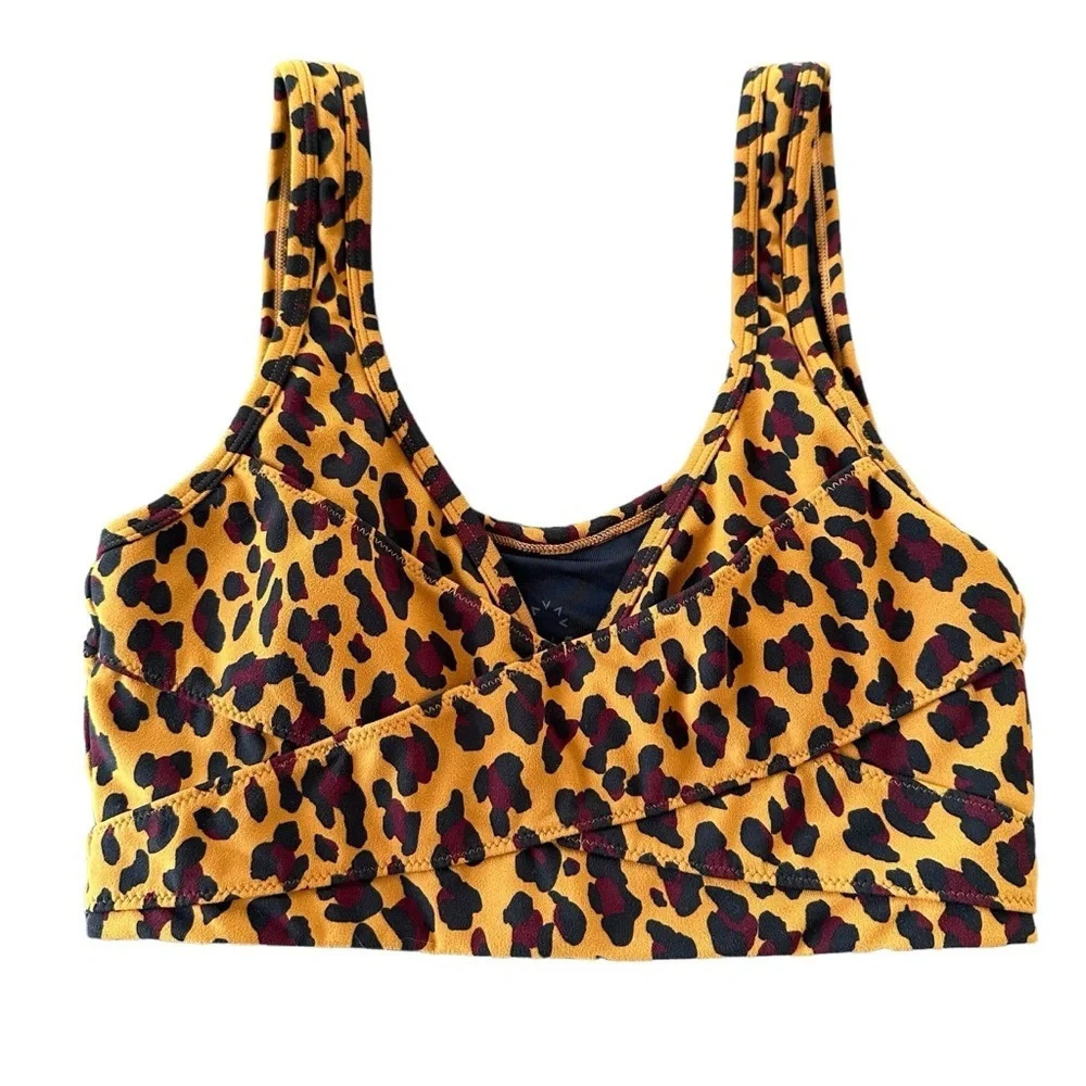 Varley size Small Leopard Print V Neck Sports Bra Activewear Workout Padded Cups